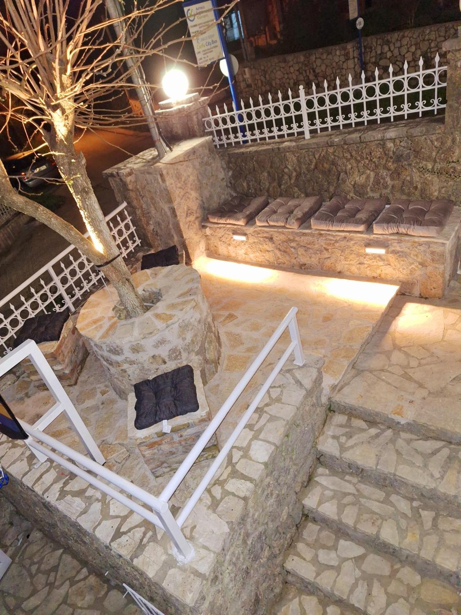 Nina'S Luxury Apartments Viros Exterior photo